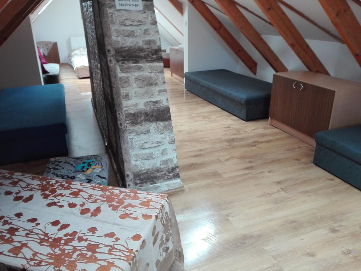 Hostel Madeira 그단스크 외부 사진